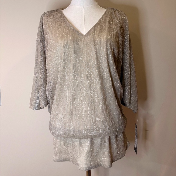 MSK Tops - NWT MSK Women's Split-Sleeve Metallic Blouson Top White/Gold XL